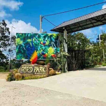 Hanthana International Bird Park & Recreation Center