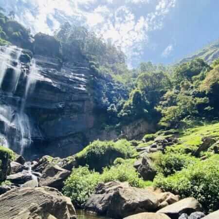 Bomburu Ella Waterfall