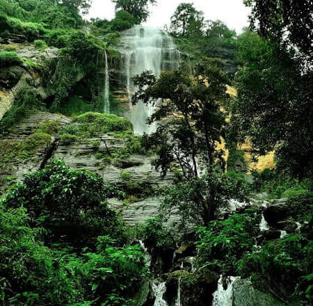 Yatawatta Biso Ella Falls