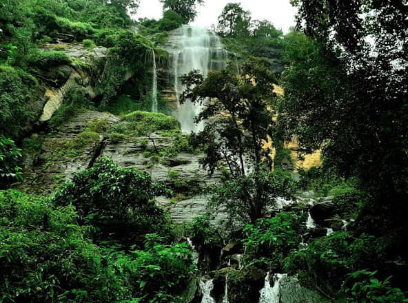 Yatawatta Biso Ella Falls